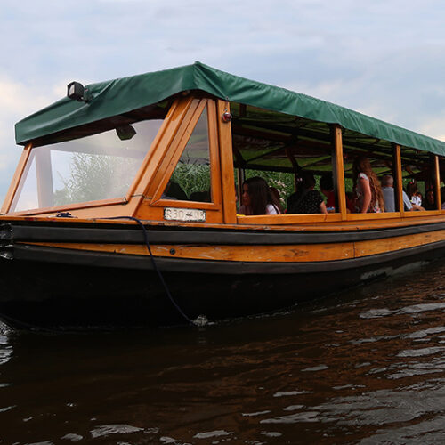 Dagje-Giethoorn-doen-kado-uitjes-cadeau-geven-belevenis4